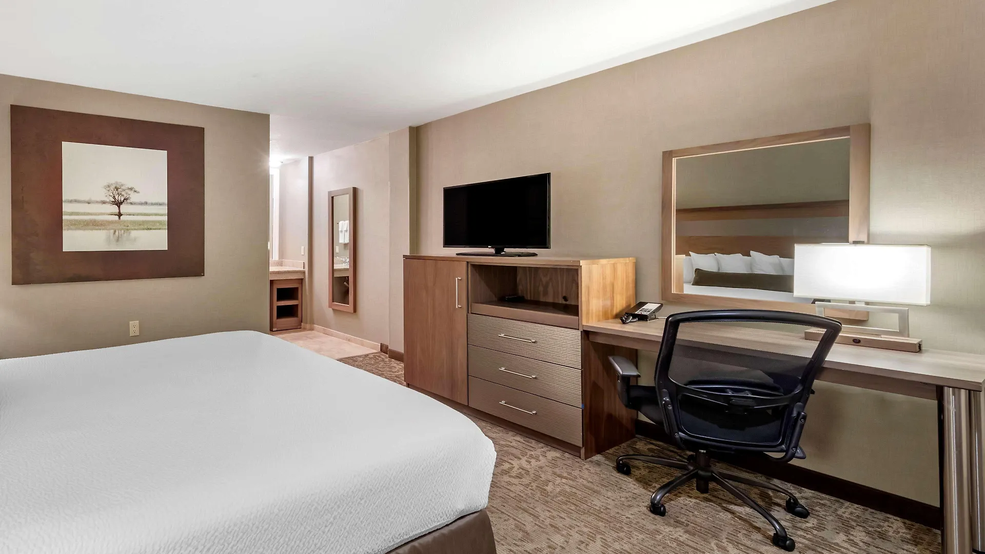 Best Western Plus Anaheim Inn 3*,